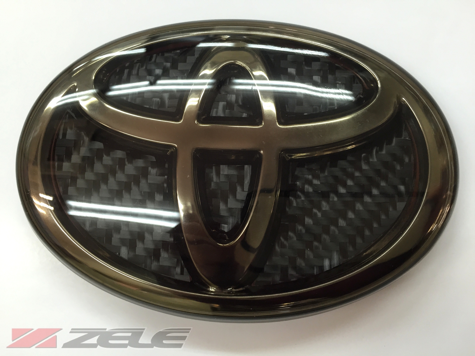 ZELE 86 カーボンハイブリッドエンブレムカバー フロント用