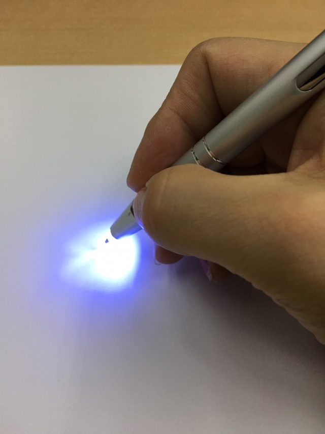 アルミチップ ライトボールペン ペン先が光った！ ノベルティー