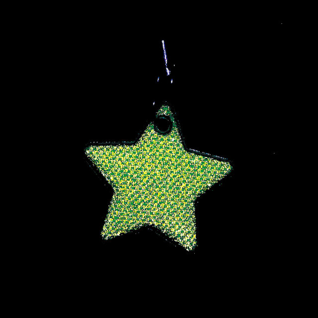 反射 キラキラスター リフレクター キーホルダー 黄