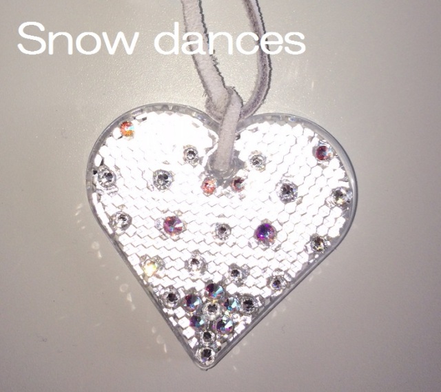 大人のおしゃれな リフレクター Glitteringly Snow 【限定品】【メール