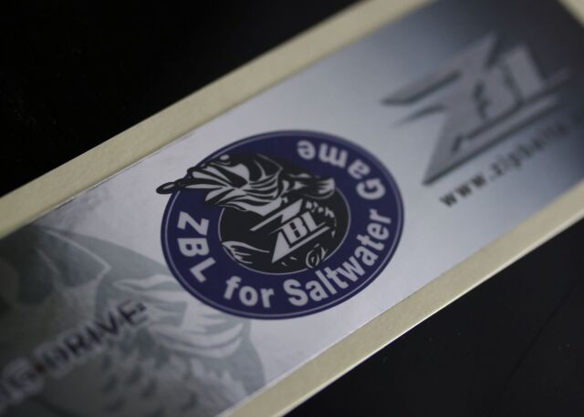 ジップベイツオリジナルロゴステッカー<リッジ・マグドライブ