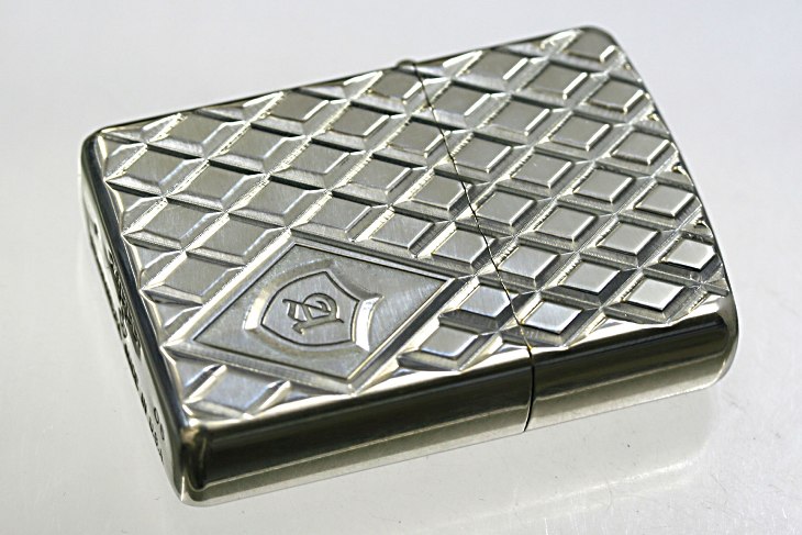 Zippo ジッポー 絶版・2005年製造 ARMOR アーマー  ＃162S-Z