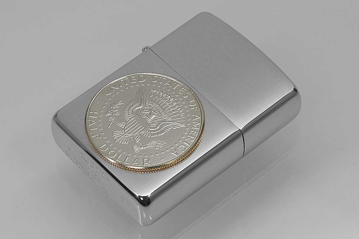 Zippo ジッポー 絶版・2005年製造 ARMOR アーマー ＃162 ハーフダラーコイン 国章 イーグル メール便可