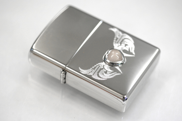 Zippo ジッポー 絶版・2005年製造 LOVER'S STONE プラチナメッキ C
