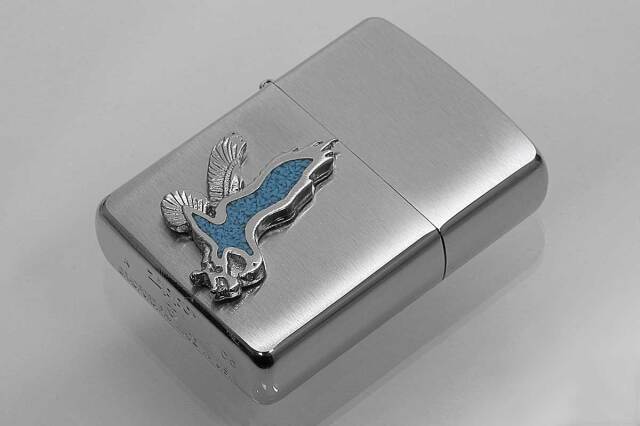 Zippo ジッポー 絶版・2005年製造 ARMOR アーマー ＃162 メタルエンブレム イーグル メール便可