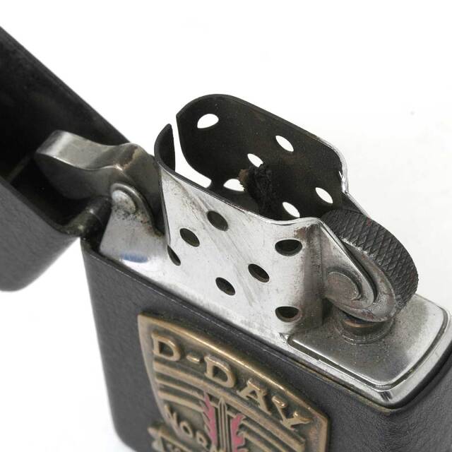 絶版/ヴィンテージ Zippo ジッポー 中古 年製造D-Day ノルマンディー