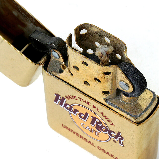 絶版/ヴィンテージ Zippo ジッポー 中古 2001年製造Hard Rock CAF