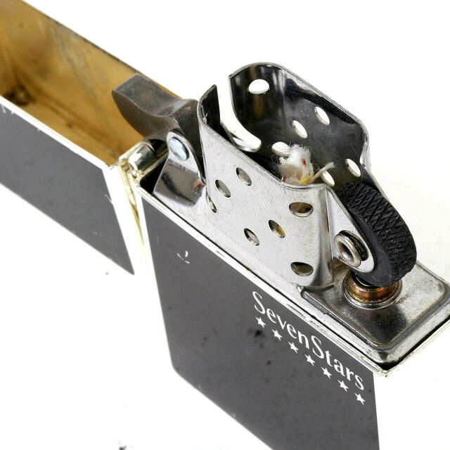 絶版/ヴィンテージ Zippo ジッポー 中古 2012年製造1935レプリカ 艶黒