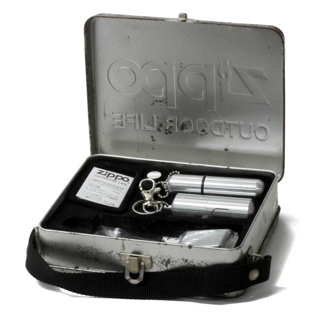 絶版/ヴィンテージ Zippo ジッポー 中古 製造年不明 メンテナンスキット 携帯灰皿 等セット  [C]使用感あり傷汚れあり