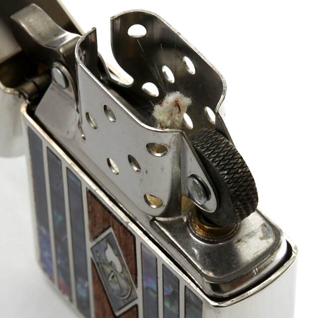 絶版/ヴィンテージ Zippo ジッポー 中古 2004年製造アーマー シェル