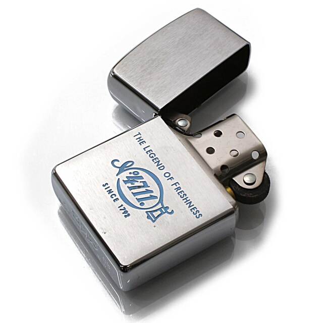 絶版/ヴィンテージ Zippo ジッポー 中古 2005年製造フォー