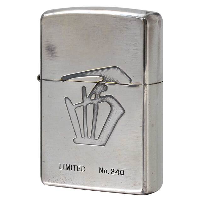 絶版/ヴィンテージ Zippo ジッポー 中古 2005年製造 麻雀パイ「西」 リミテッド シリアルNo.240  [N]未使用・新品