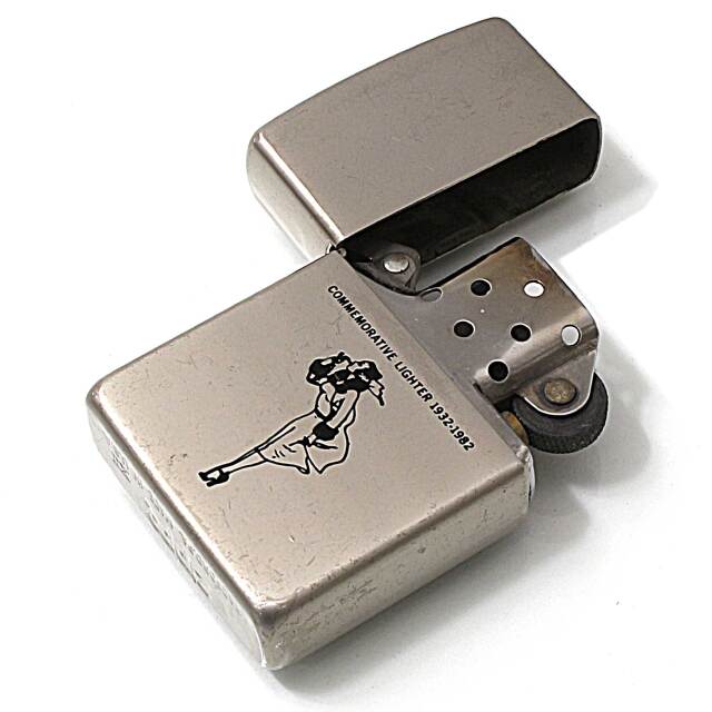 絶版/ヴィンテージ Zippo ジッポー 中古 1996年製造ウインディ