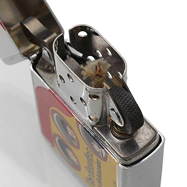 絶版/ヴィンテージ Zippo ジッポー 中古 2000年製造ビートルズ Yellow