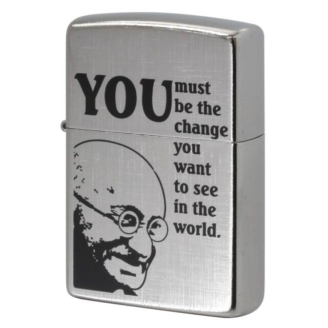 絶版/ヴィンテージ Zippo ジッポー 中古 2018年製造 ガンジー 英文 プリント リネンウェーブ ブラッシュドクローム  [N]未使用・新品