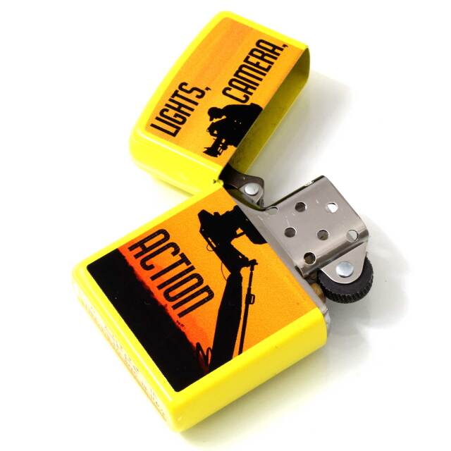 絶版/ヴィンテージ Zippo ジッポー 中古 2016年製造LIGHTS CAMERA
