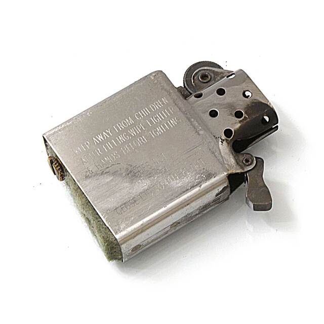 絶版/ヴィンテージ Zippo ジッポー 中古 1998年製造1933レプリカ 絶版/ヴィンテージ Zippo ジッポー 中古 1998年製造1933レプリカ