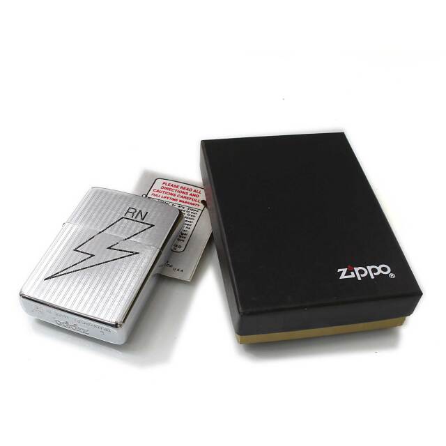 激レア Ｊヴィレッジ ピンバッジ 1997年購入 未開封品 Zippo ジッポー 世界限定9,000個生産 第二次世界大戦 終戦80周年
