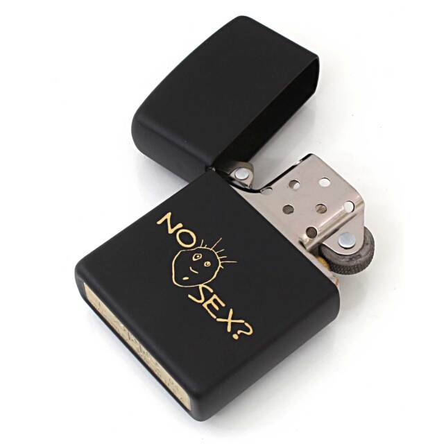 絶版/ヴィンテージ Zippo ジッポー 中古 2004年製造NO SEX？ ブラック