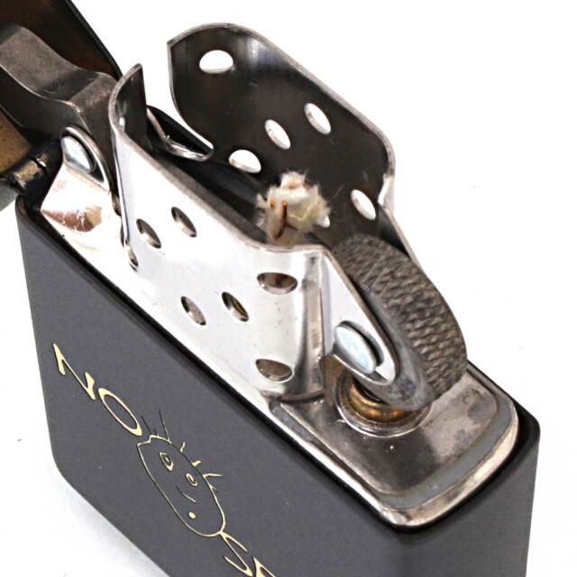 絶版/ヴィンテージ Zippo ジッポー 中古 2004年製造NO SEX？ ブラック