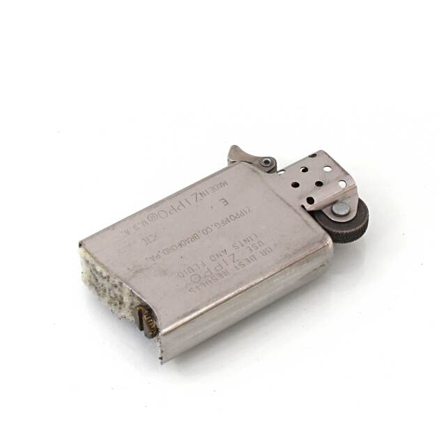 ビンテージ ZIPPO CHESS KING メタル貼り 1996年型 ZIPPO 1996年製