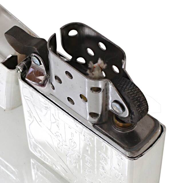 絶版/ヴィンテージ Zippo ジッポー 中古 2007年製造エジプト神話 女神