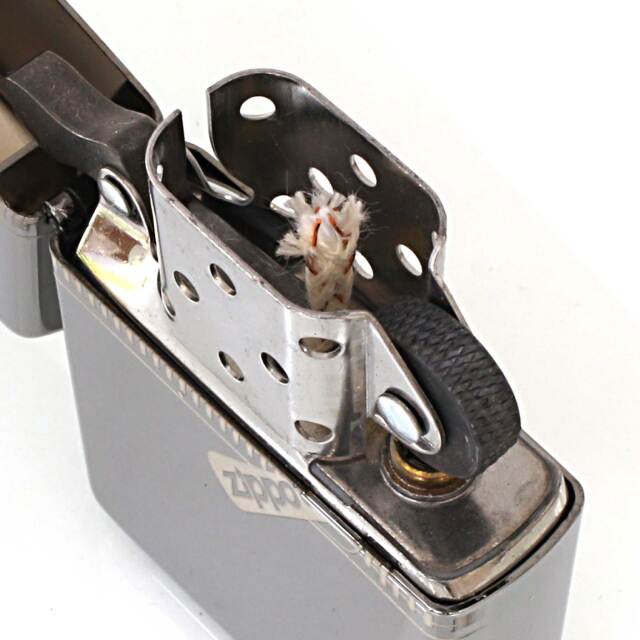 絶版/ヴィンテージ Zippo ジッポー 中古 2006年製造ZIPPER 21088