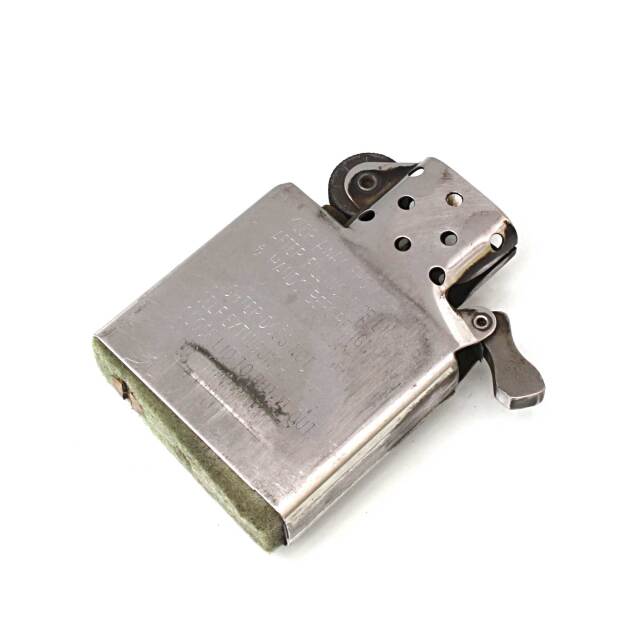 絶版/ヴィンテージ Zippo ジッポー 中古 2000年製造1932レプリカ