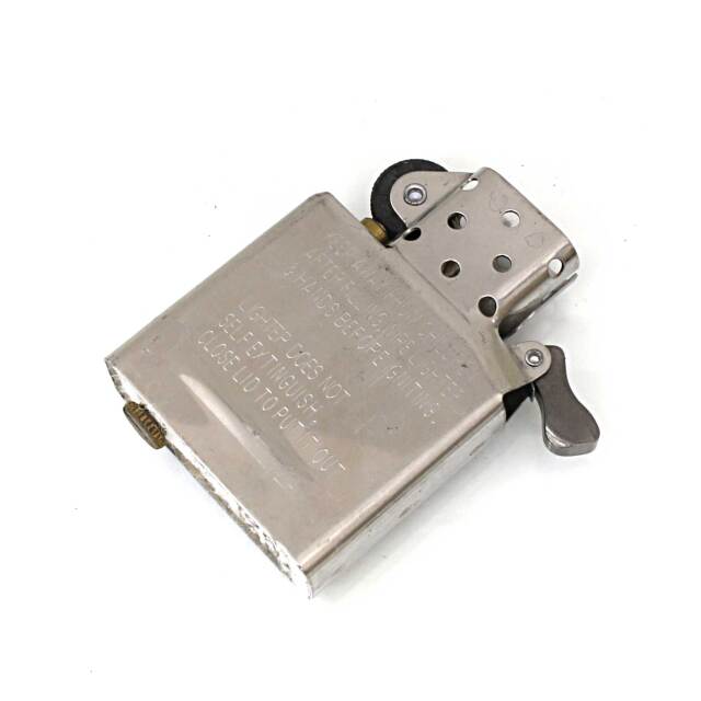 絶版/ヴィンテージ Zippo ジッポー 中古 2002年製造ZERO