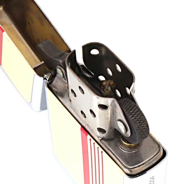 絶版/ヴィンテージ Zippo ジッポー 中古 2004年製造LARK Pacific