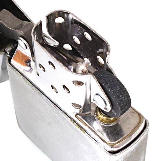 絶版/ヴィンテージ Zippo ジッポー 中古 2022年製造No.200 ブラッシュ