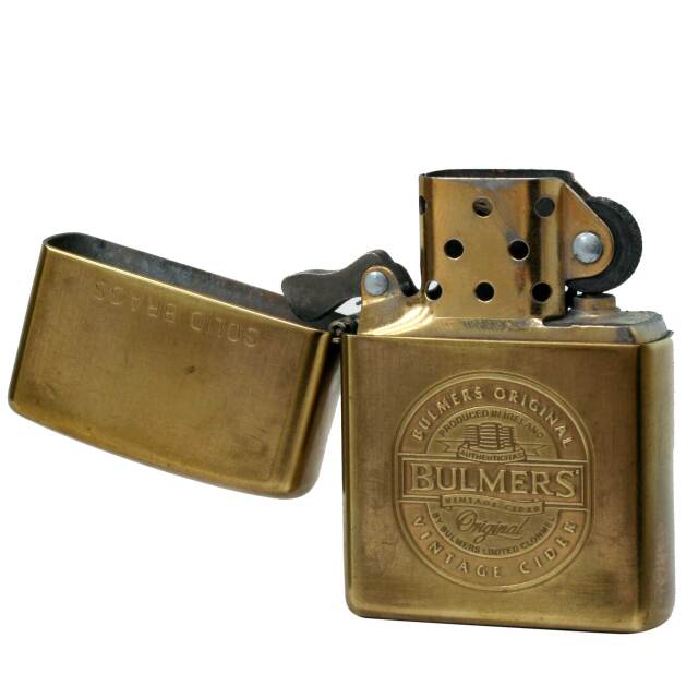 絶版/ヴィンテージ Zippo ジッポー 中古 2000年製造No.254 SOLID BRASS 