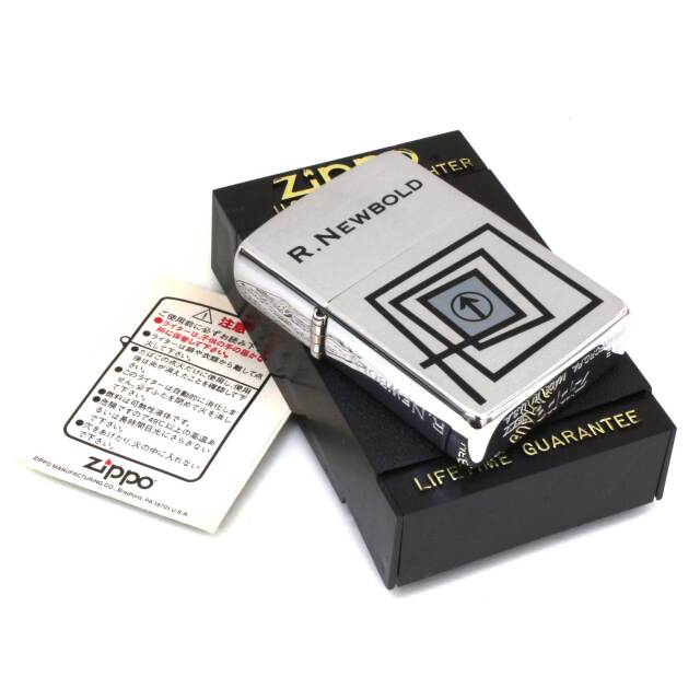 R 1点物　輸入　大型　彫刻　ヴィンテージ　ピエロ 絶版/ヴィンテージ Zippo ジッポー 中古 2001年製造ZIPPO R
