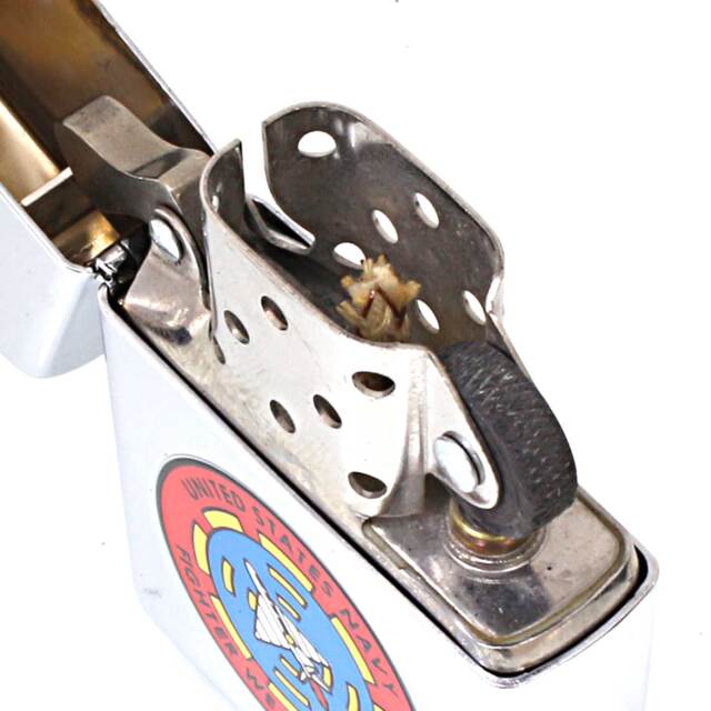 絶版/ヴィンテージ Zippo ジッポー 中古 2000年製造アメリカ海軍戦闘機