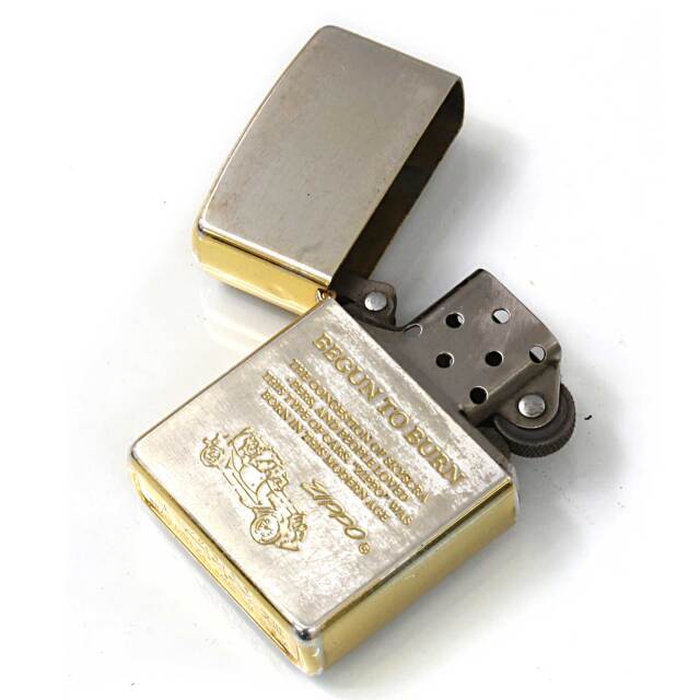 絶版/ヴィンテージ Zippo ジッポー 中古 1997年製造BEGUN TO BURN