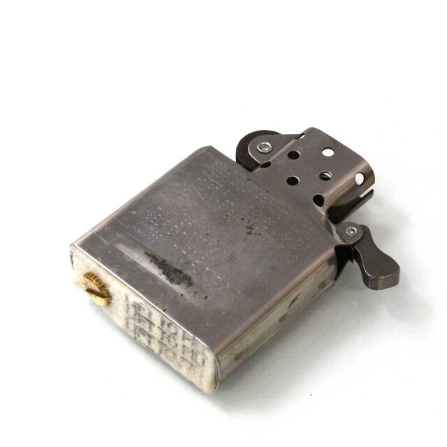 絶版/ヴィンテージ Zippo ジッポー 中古 2001年製造american classic