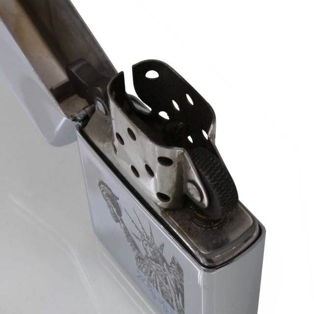 ■■■ZIPPO/ジッポー 2000年限定800個・№725/中古■■■ 絶版/ヴィンテージ Zippo ジッポー 中古 2000年製造Statue of Liberty