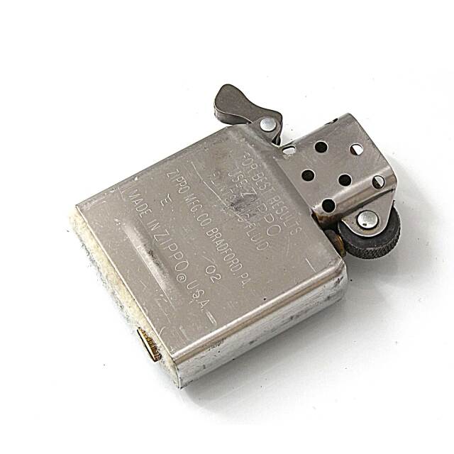 絶版/ヴィンテージ Zippo ジッポー 中古 2002年製造アラベスク柄 花と