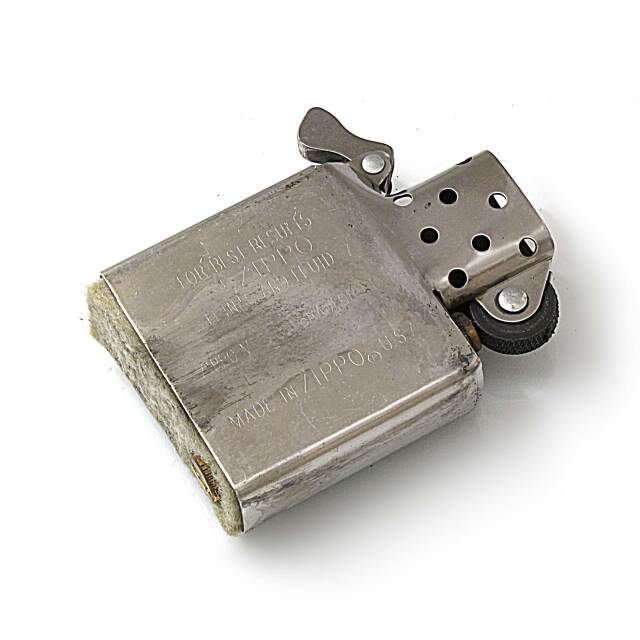 絶版/ヴィンテージ Zippo ジッポー 中古 2000年製造ルパン三世 オール