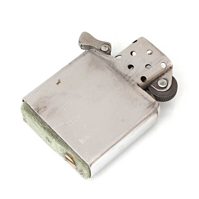 絶版/ヴィンテージ Zippo ジッポー 中古 1994年製造KACHIDARUMA 片目