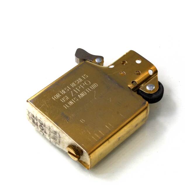 絶版/ヴィンテージ Zippo ジッポー 中古 1999年製造ペティ・ガール The