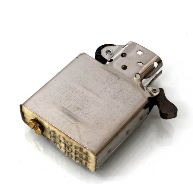 絶版/ヴィンテージ Zippo ジッポー 中古 2000年製造The Petty Girl