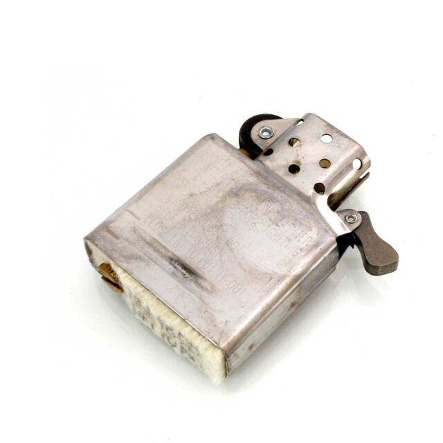 絶版/ヴィンテージ Zippo ジッポー 中古 2002年製造ワイルドターキー 8