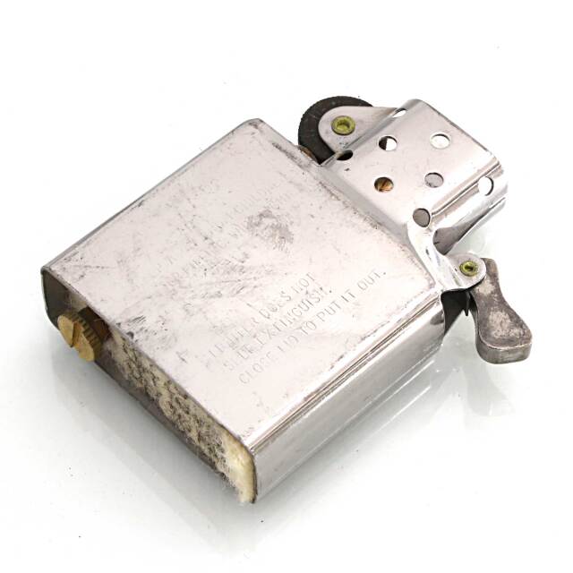 絶版/ヴィンテージ Zippo ジッポー 中古 1993年製造1935 VARGA GIRL