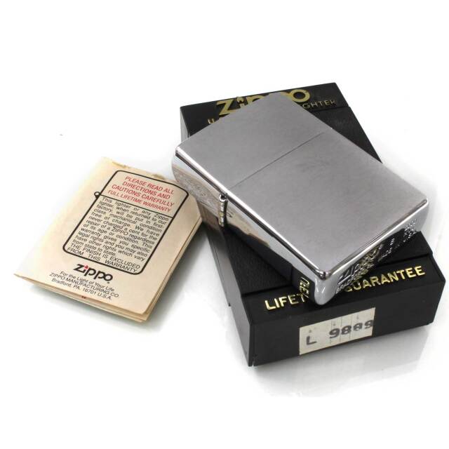 絶版/ヴィンテージ Zippo ジッポー 中古 2000年製造ブラッシュド