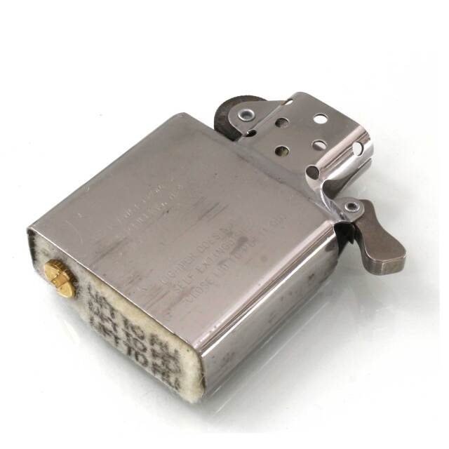 絶版/ヴィンテージ Zippo ジッポー 中古 1994年製造NISSAN TERRANO
