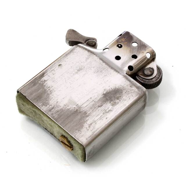 絶版/ヴィンテージ Zippo ジッポー 中古 1995年製造Marlboro マルボロ