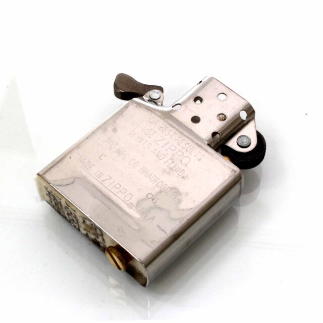 絶版/ヴィンテージ Zippo ジッポー 中古 2006年製造HOLY CROSS サイド