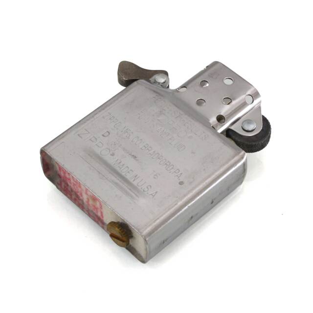 新品ビンテージ ZIPPO 天狗ブラスー貼り 1994年型 新品ビンテージ ZIPPO 天狗ブラスー貼り 1994年型 新品ビンテージ