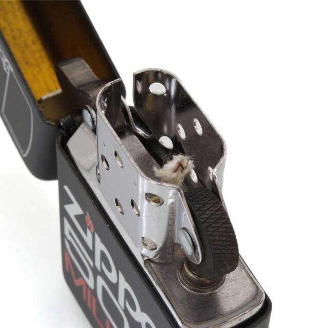 絶版/ヴィンテージ Zippo ジッポー 中古 2015年製造218 PLANETA 500